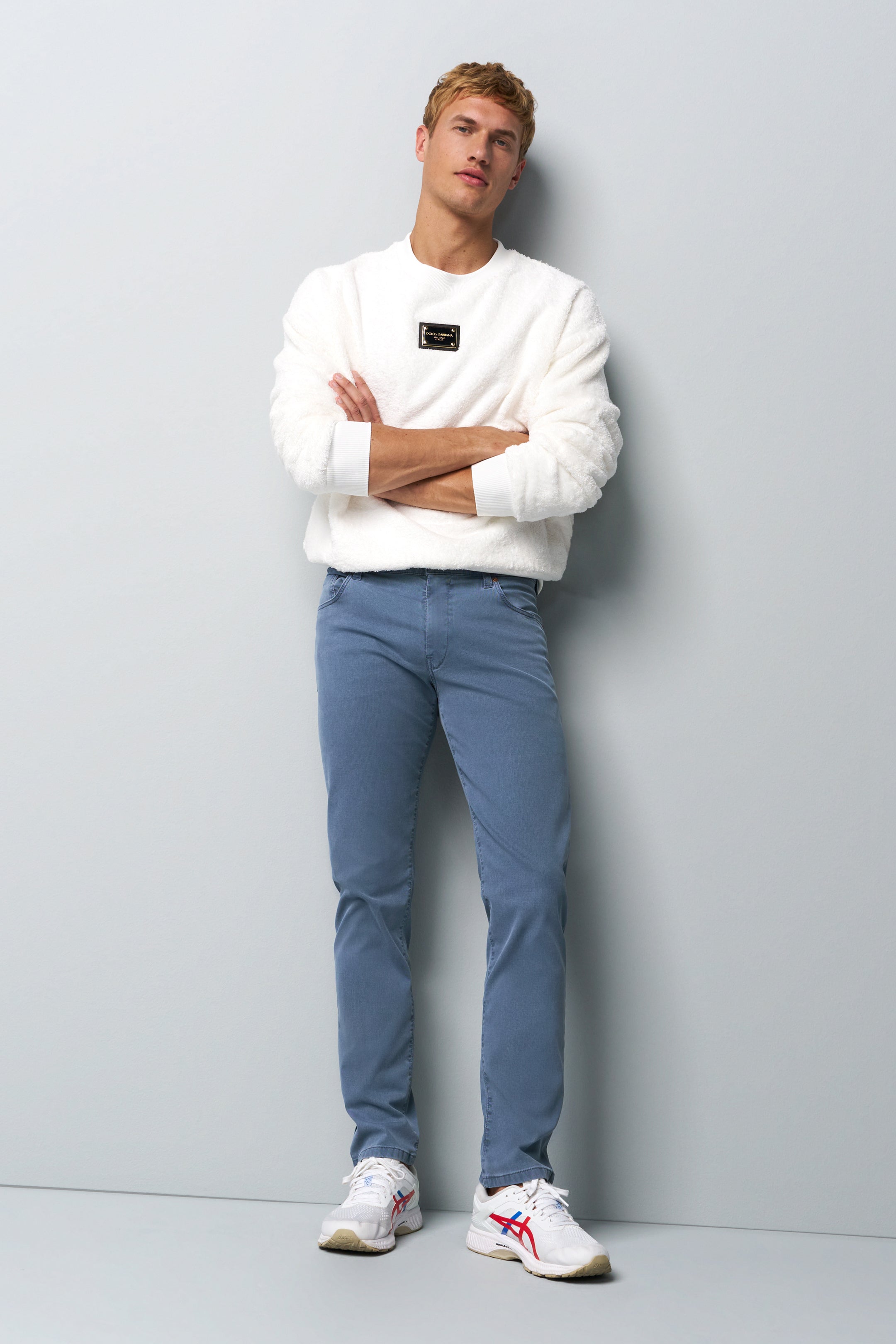 SLIM 9-6186 HIGH PERFORMANCE MICRO STRUCTURE