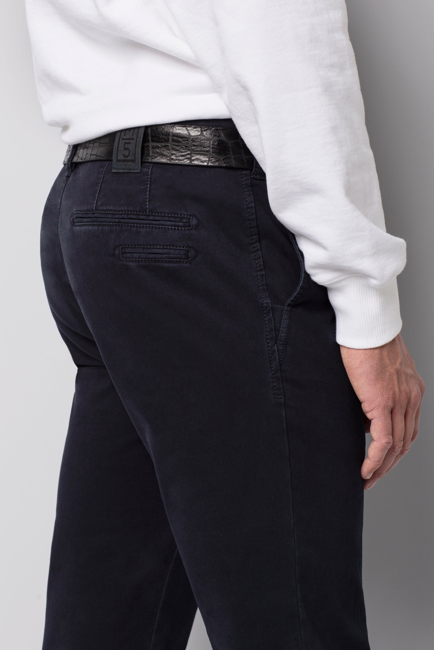 FIT 9-6106 HIGH PERFORMANCE CHINO