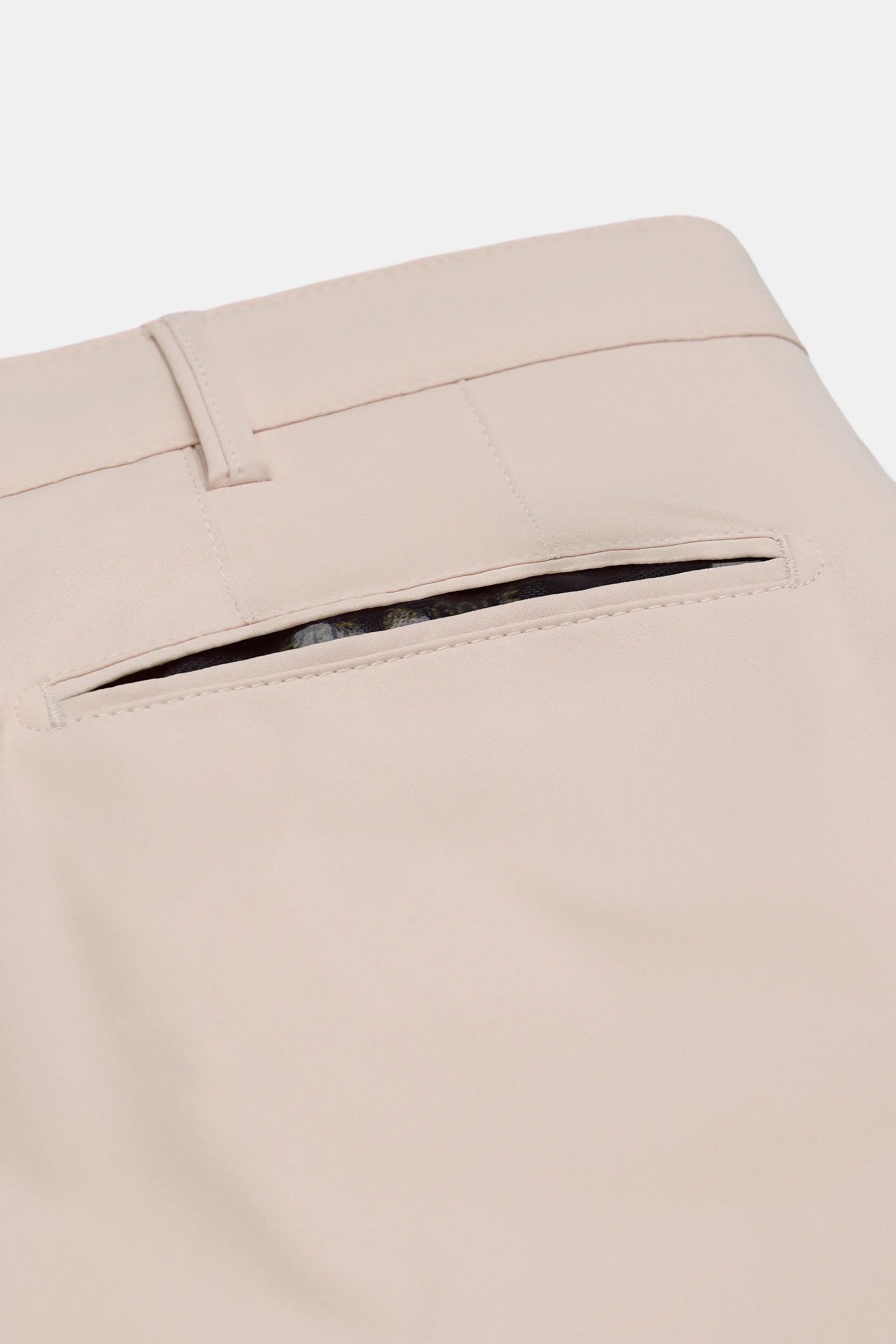 B-St. Andrews 1-8070 GOLF • SHORT