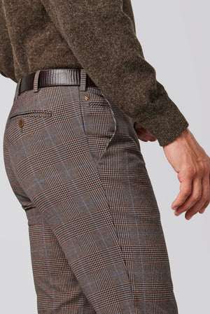 Bonn 2-8607 LUXURY PRINCE-OF-WALES