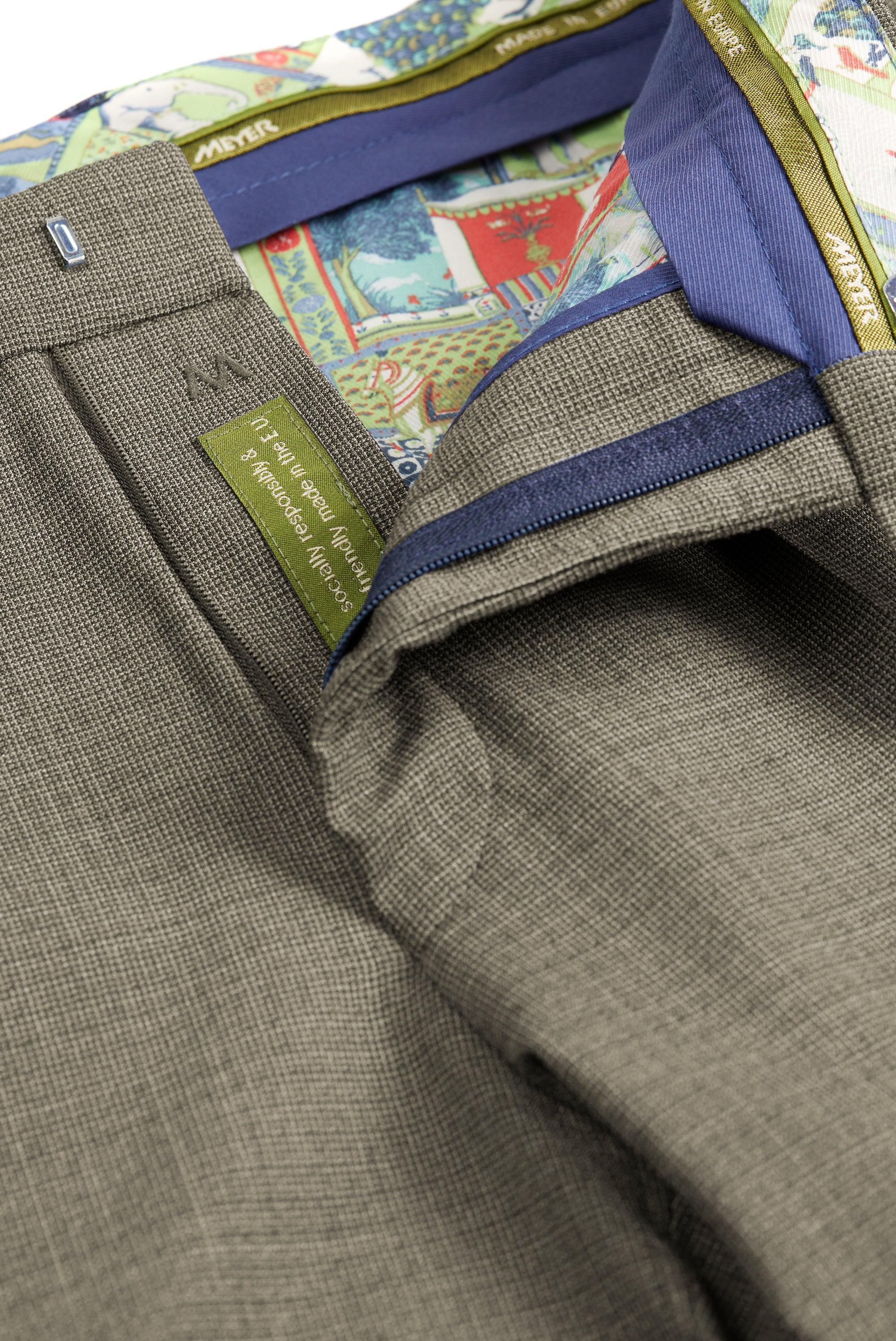 Bonn 1-2030 MICRO PATTERN