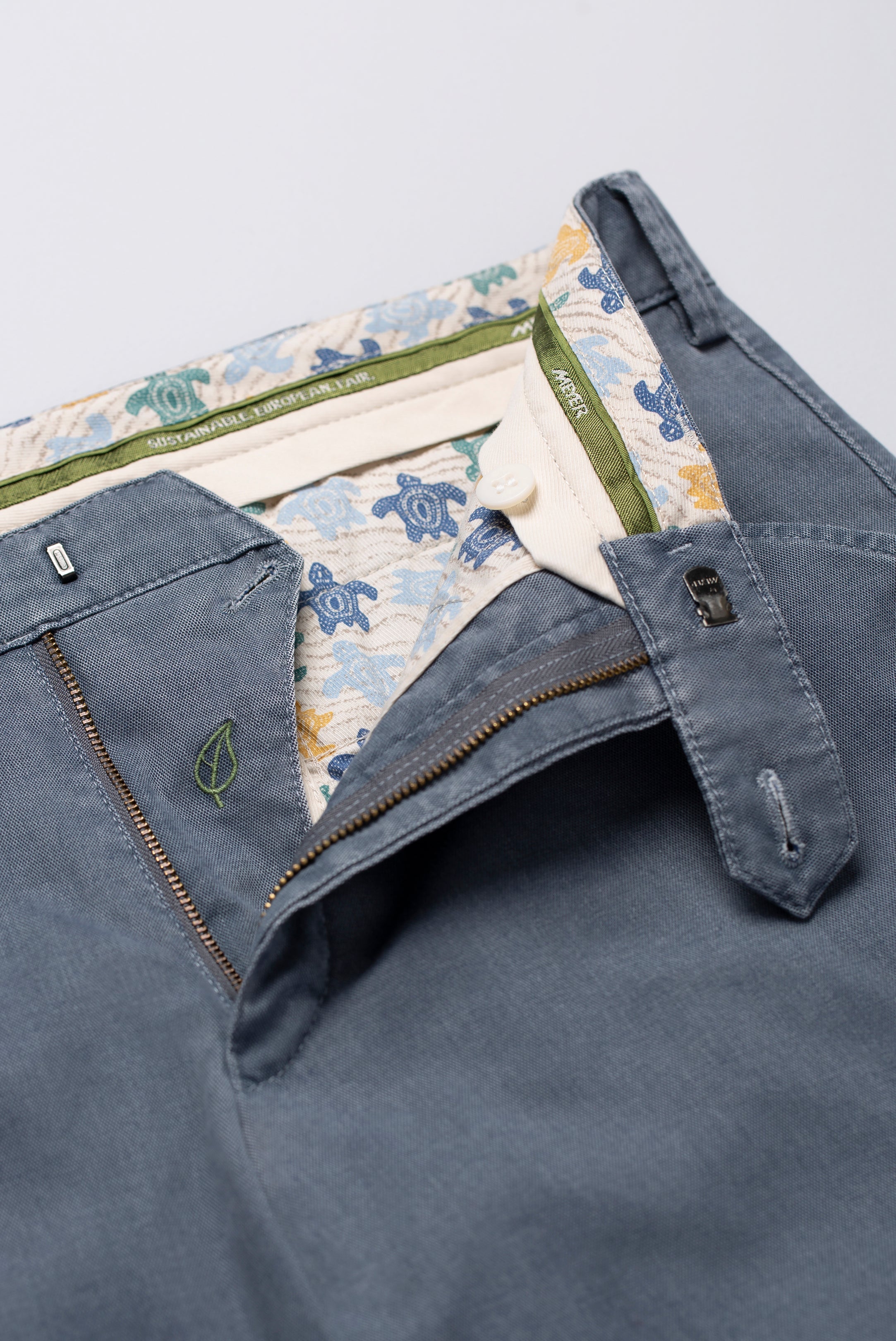 Chicago 1-5068 CASUAL SEMI-BLUE