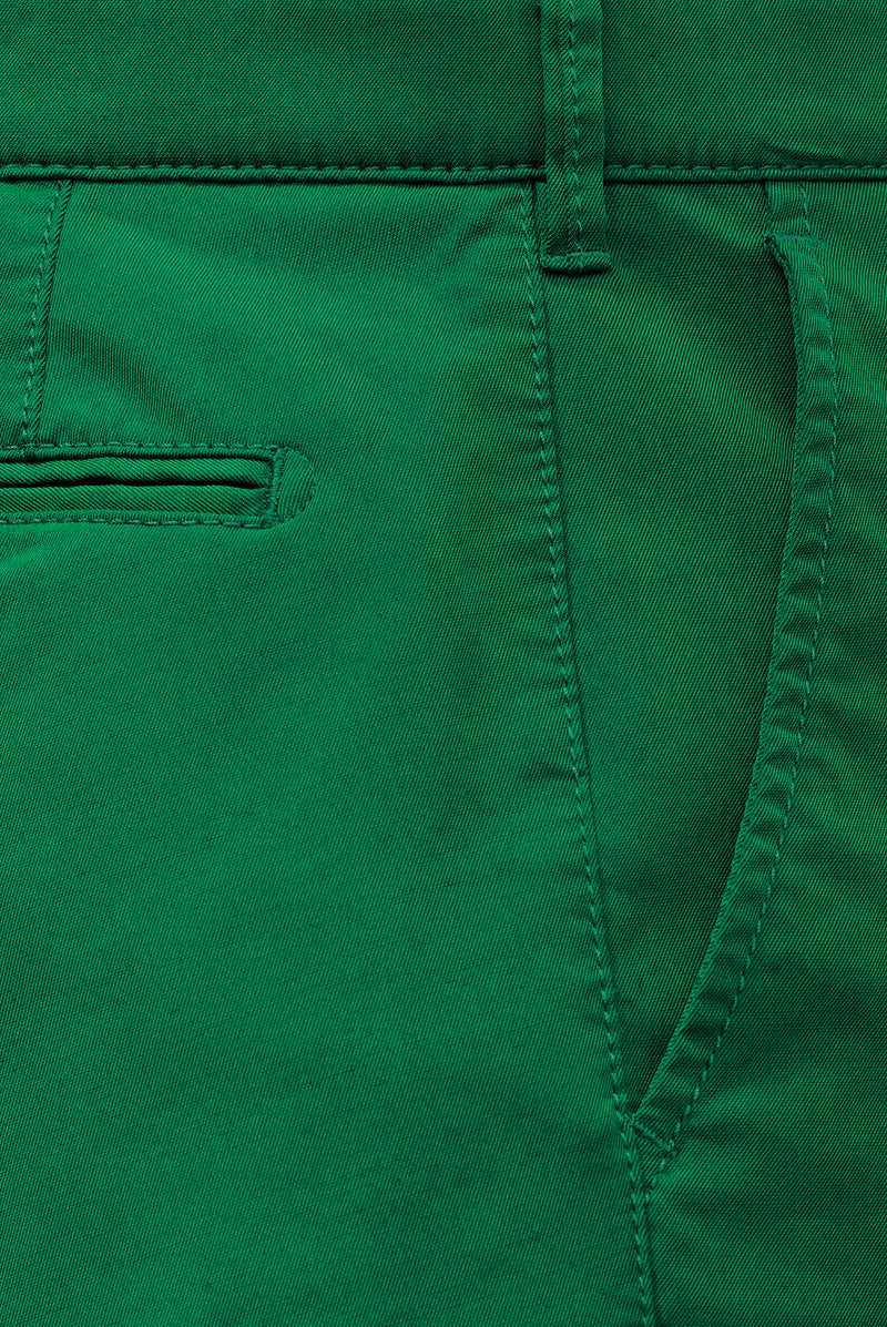 B-St. Andrews 9-8030 SUPIMA COTTON SATIN, SUPER-STRETCH
